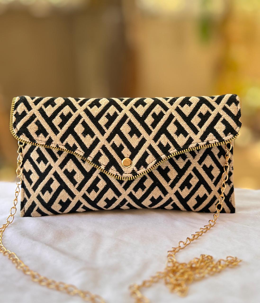 Hand Bag Small Model Black & Off White Print