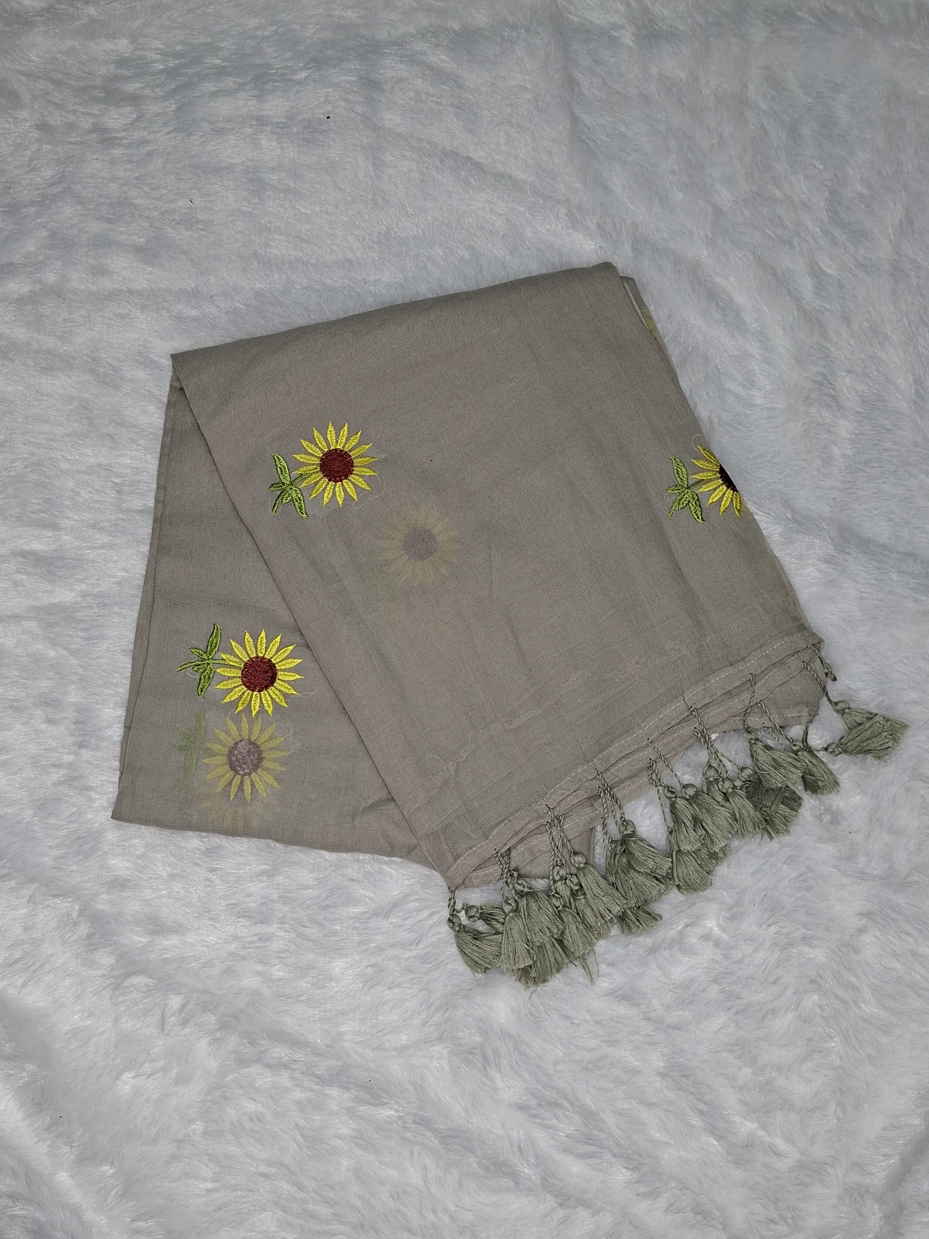 Sunflower Saree in Gray