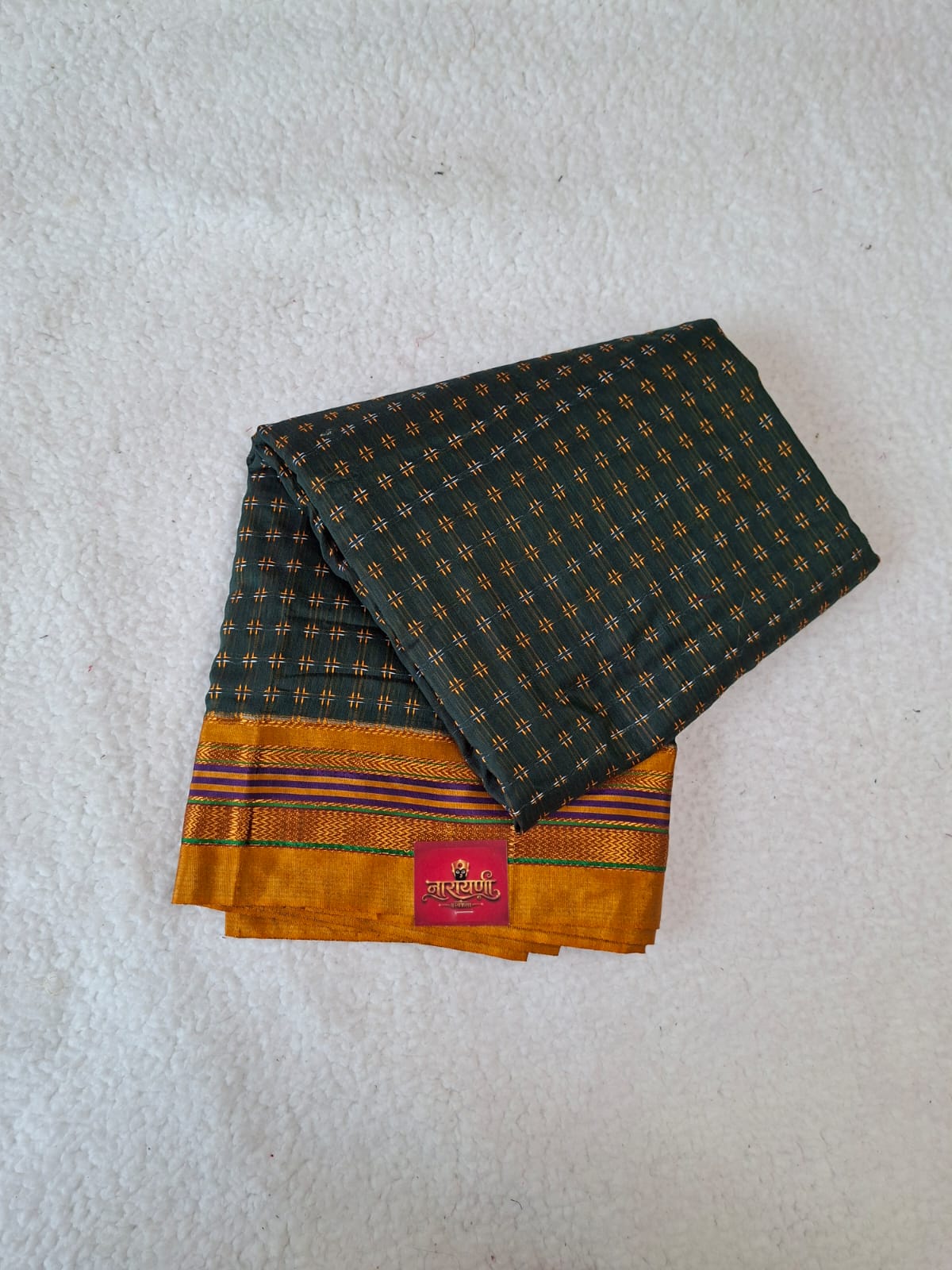 Cotton Cheak Butti Saree in Green